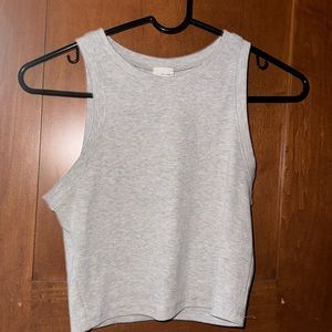 tillys grey top